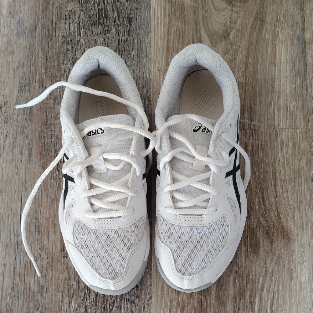 Asics White and Black Running Shoes